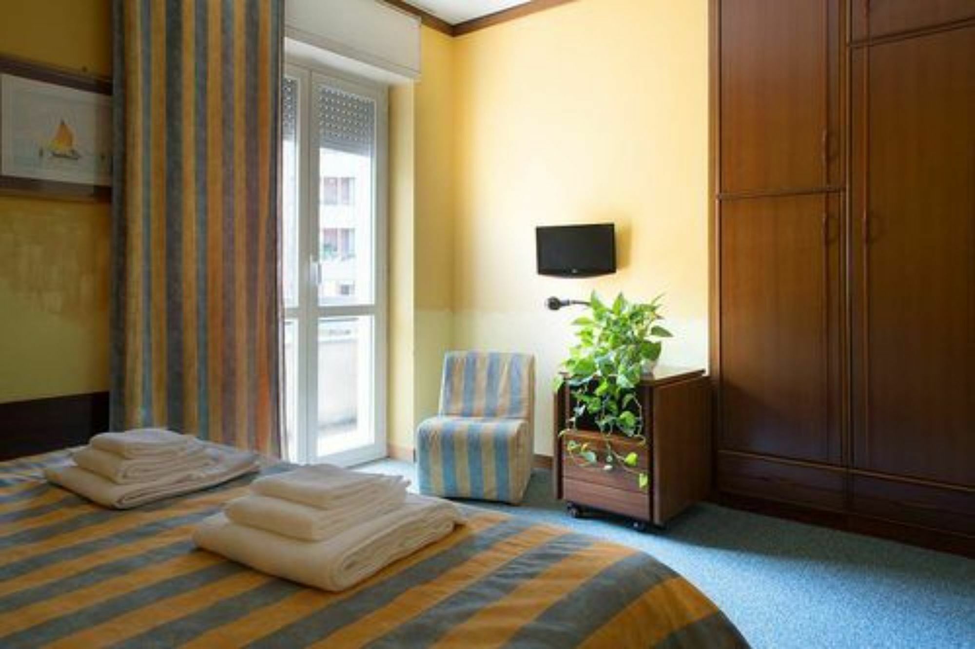 Residence Loreto Milan Exterior photo